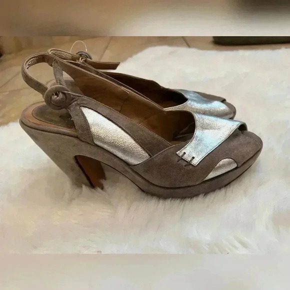 Marni Tan Silver Suede Wedge Platform Peep Toe Heels - Picture 3 of 6